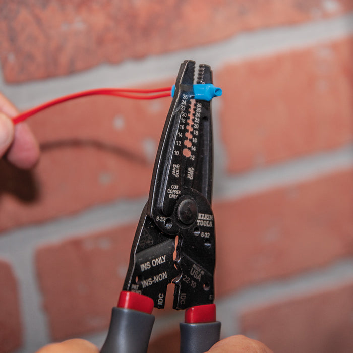MULTIHERRAMIENTA CORTADORA/PONCHADORA/PELACABLE 10-22 AWG KLEIN